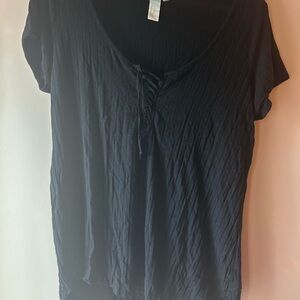 Black Ribbed Lace-up T-shirt